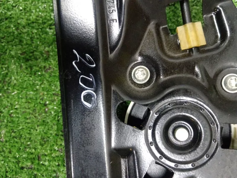 Стеклоподъемник BMW 5-Series 2007 51357075673 E60/E61, задний левый