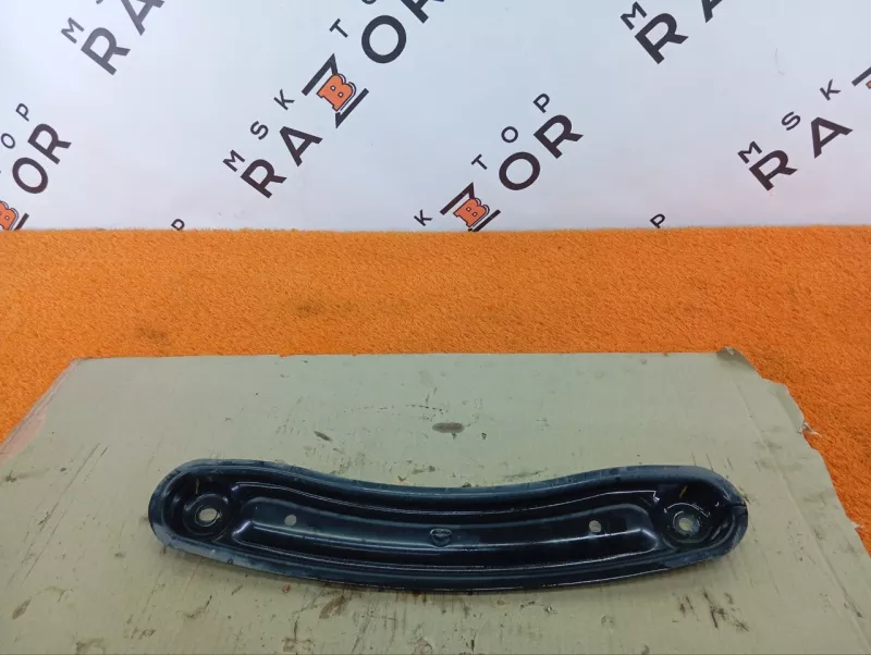 Крепление глушителя