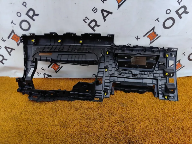 Накладка на торпедо