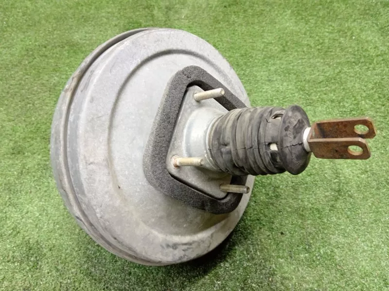 Главный тормозной цилиндр