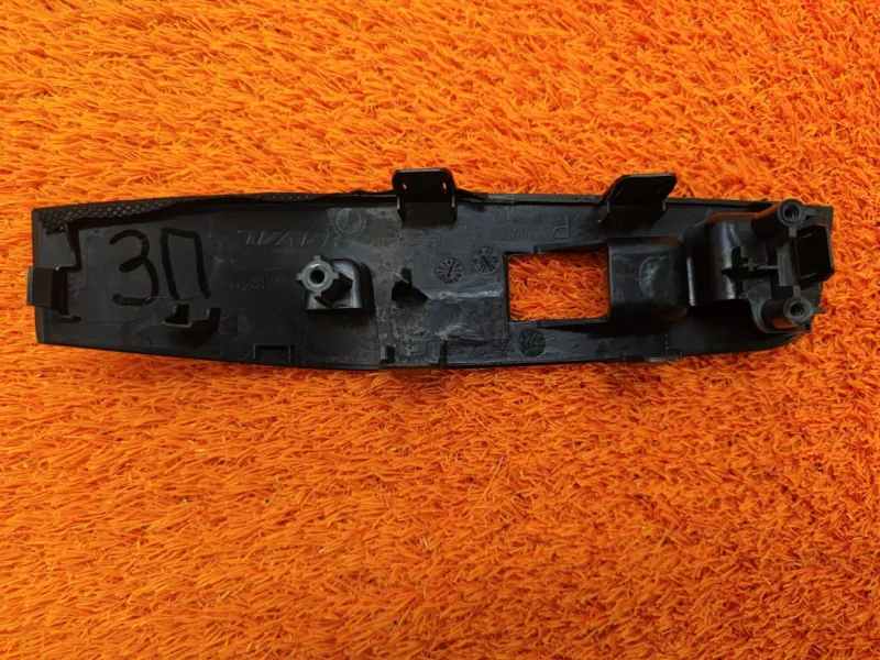 Молдинг двери