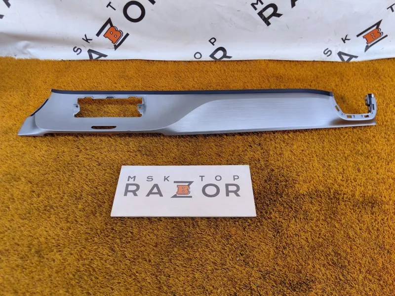 Декоративная накладка торпедо