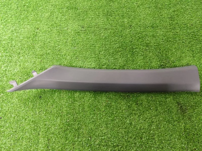 Накладка на стойку кузова