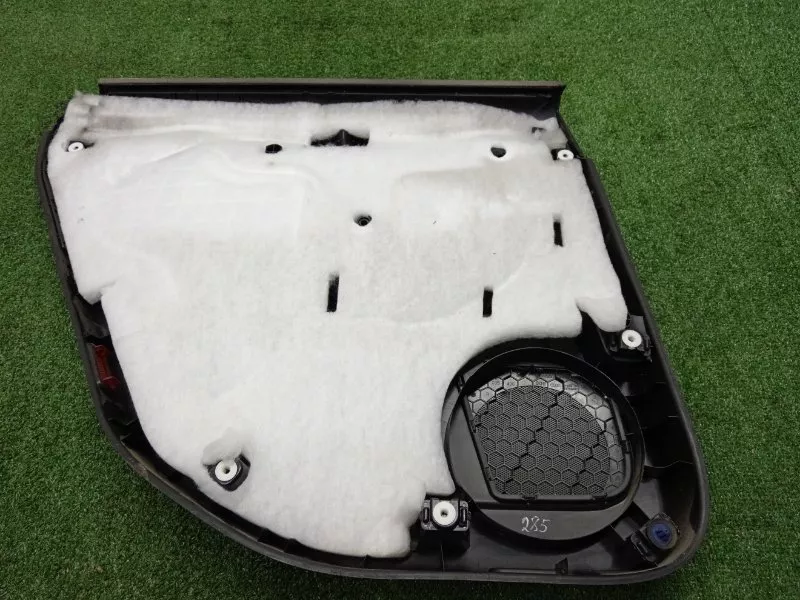 Обшивка двери Audi A3 2006 8P4867304PWFA 8P, задняя правая