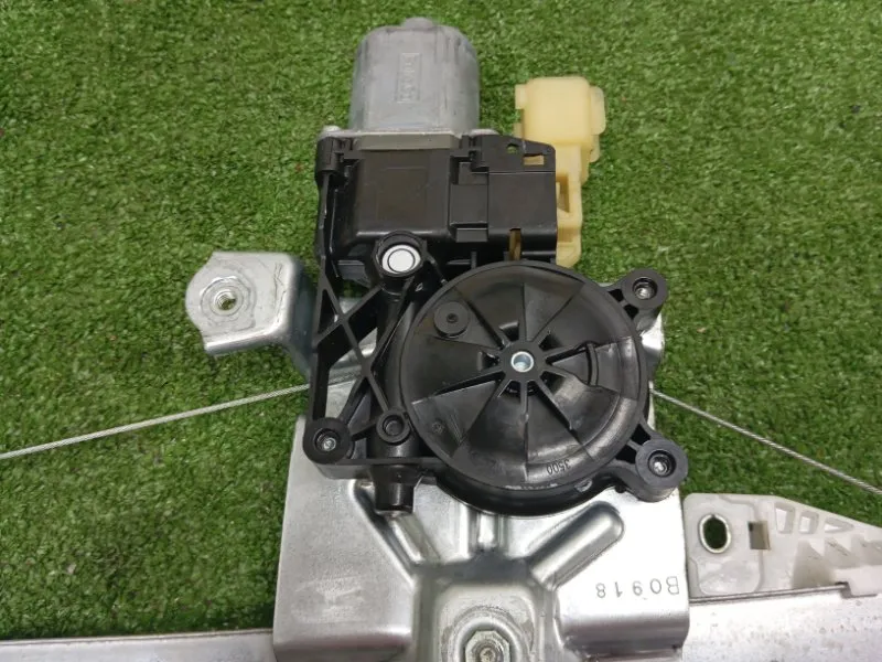 Стеклоподъемник