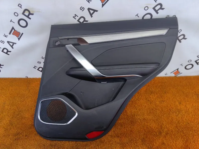 Обшивка двери