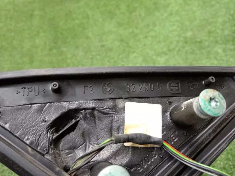 Зеркало боковое