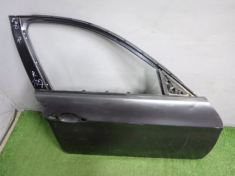 Дверь BMW 3-Series 2005 41007203644 E90, передняя правая