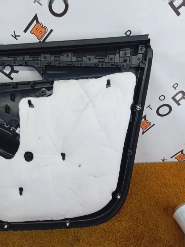 Обшивка двери