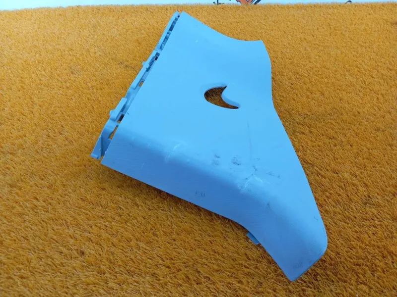 Накладка на стойку кузова