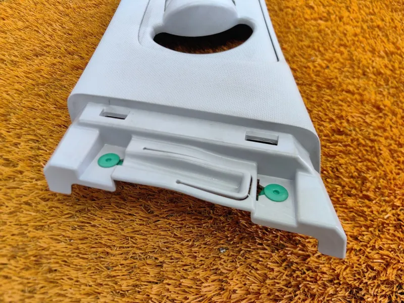 Обшивка центральной стойки