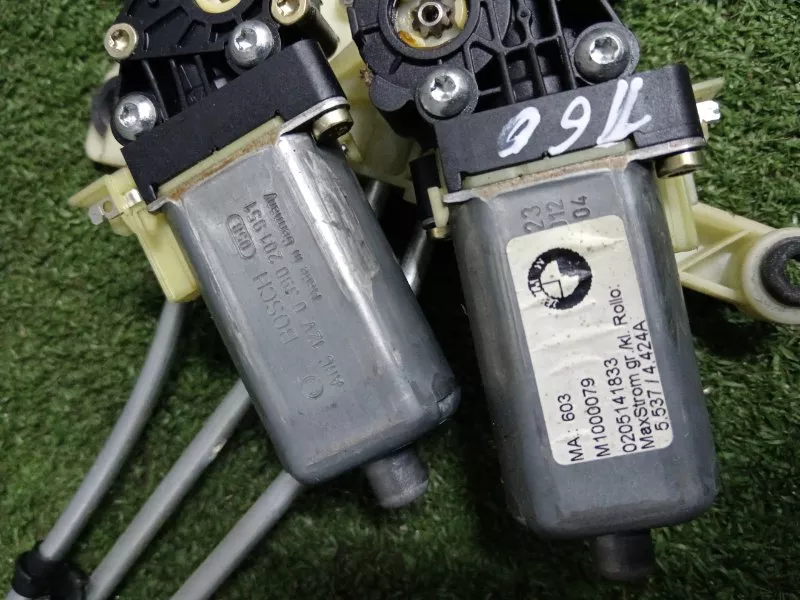 Моторчик шторки двери BMW 7-Series 2002 51168381523 E65/E66, задний правый