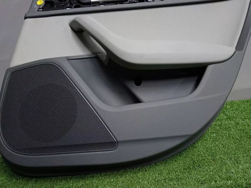 Обшивка двери Audi A6 2011 4G0867306 C7, задняя правая