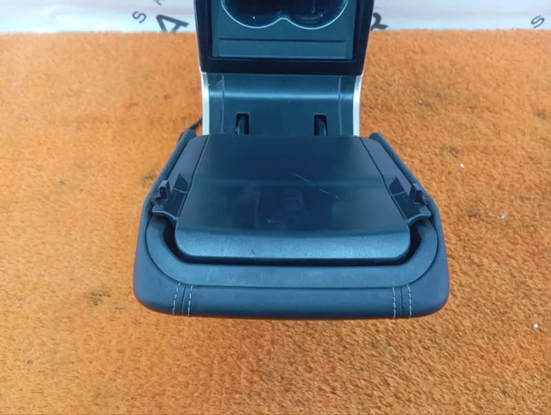 Консоль центральная