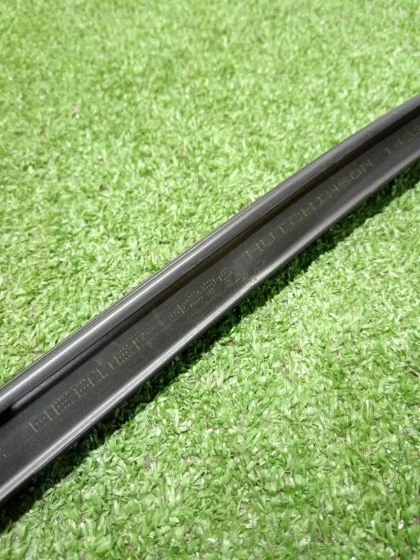 Уплотнитель стекла двери