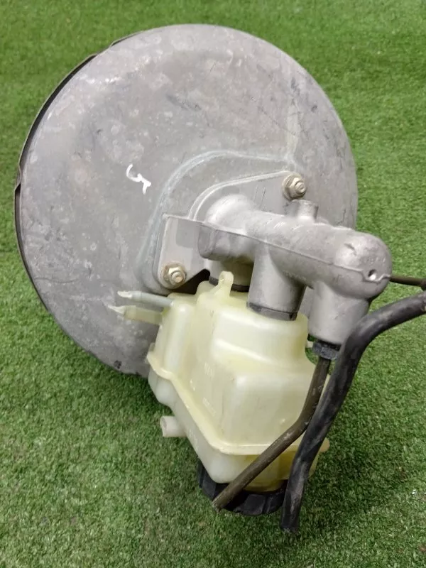 Главный тормозной цилиндр