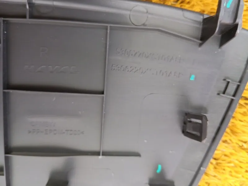 Накладка на торпедо