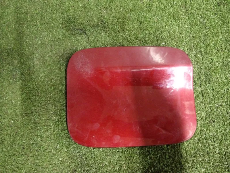 Лючок Бензобака