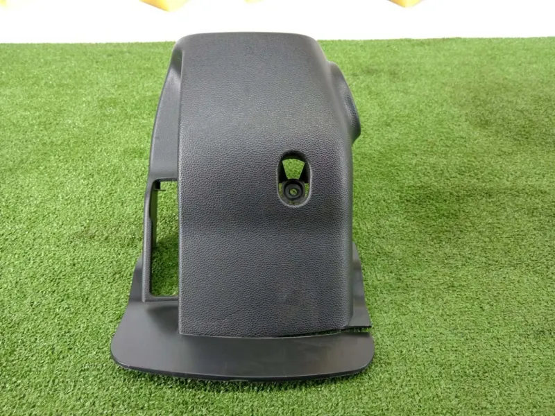 Кожух рулевой колонки