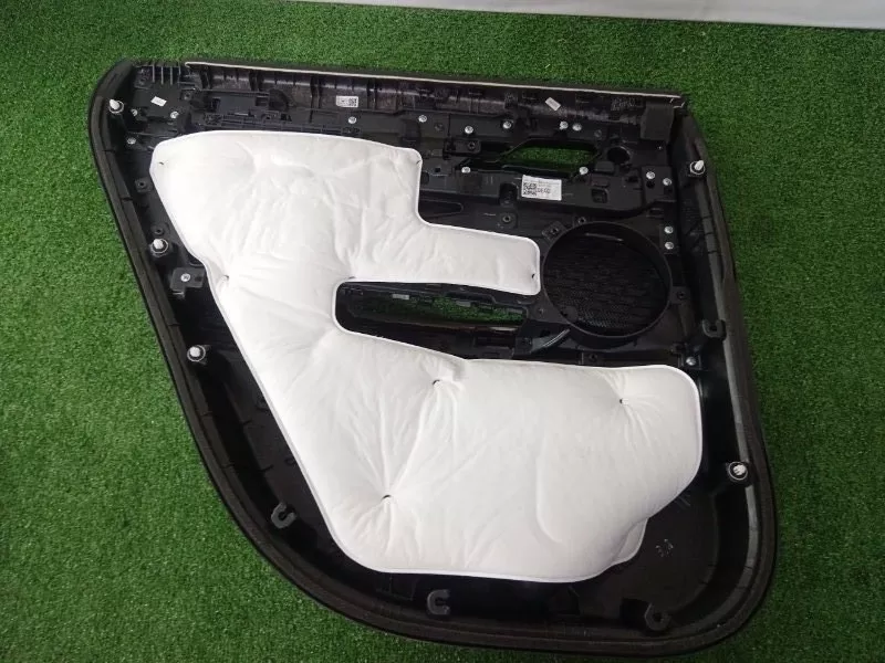 Обшивка двери