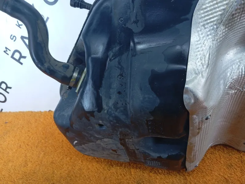 Бак топливный