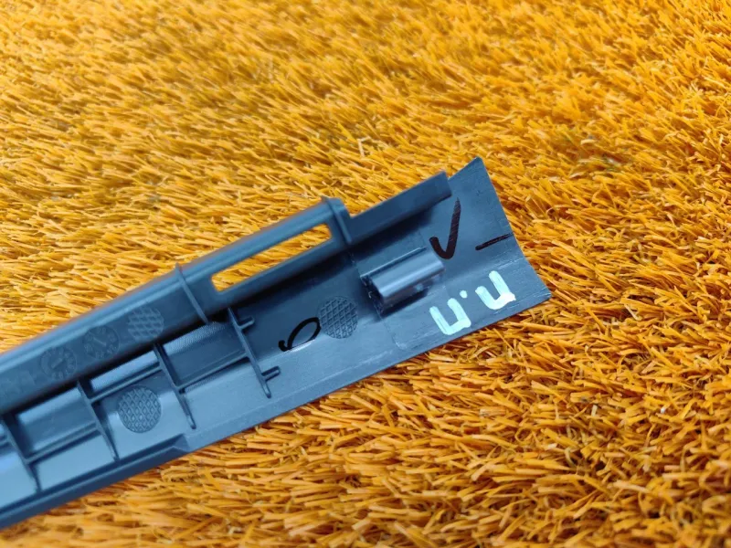 Накладка двери