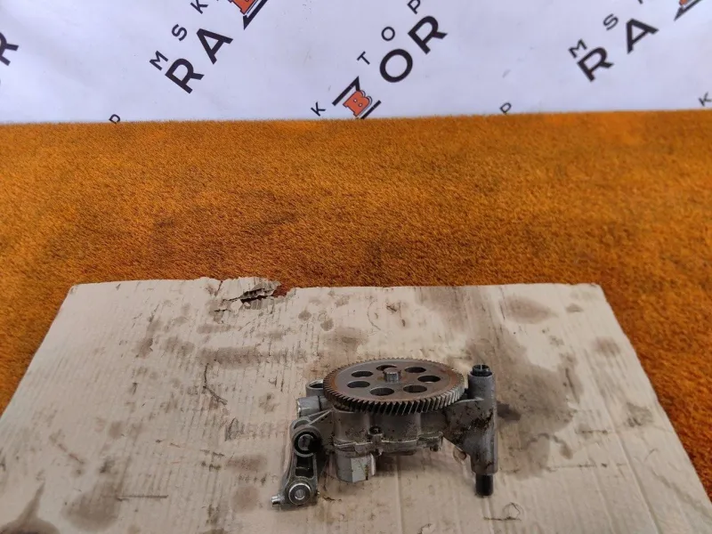 Насос масляный