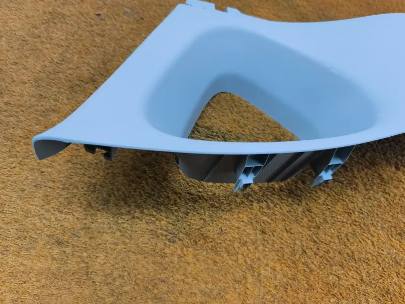 Накладка на стойку кузова