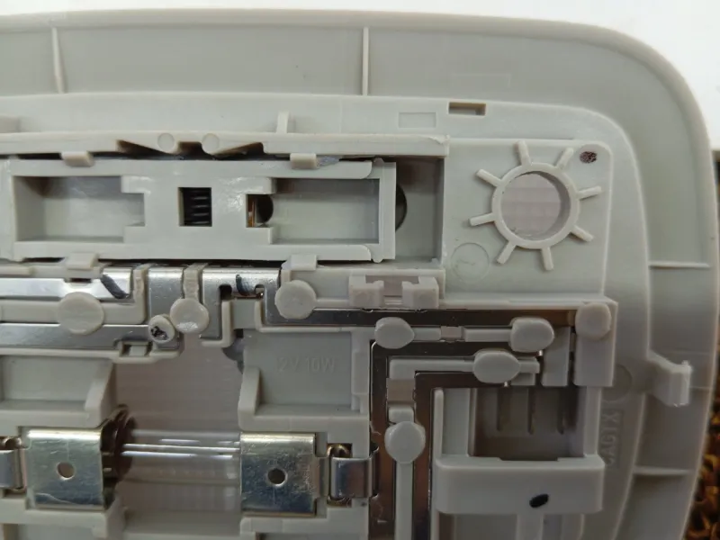 Плафон салона