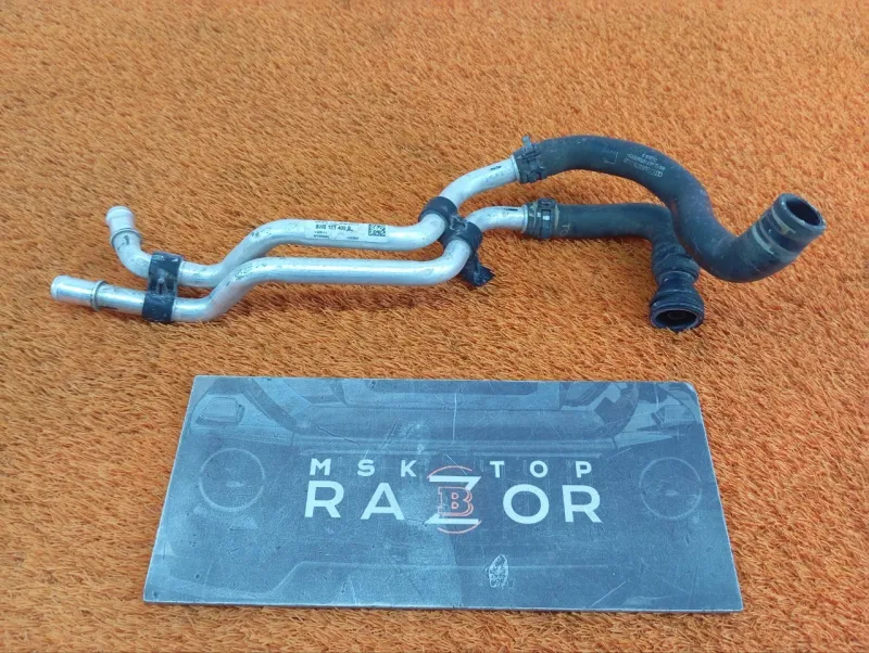 Патрубок системы охлаждения