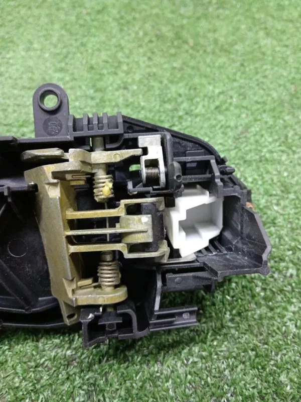 Ручка двери наружняя