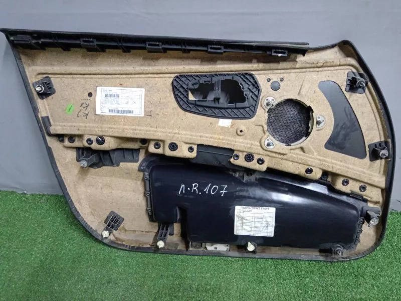 Обшивка двери BMW 3-Series 2005 51419167832 E90, передняя правая