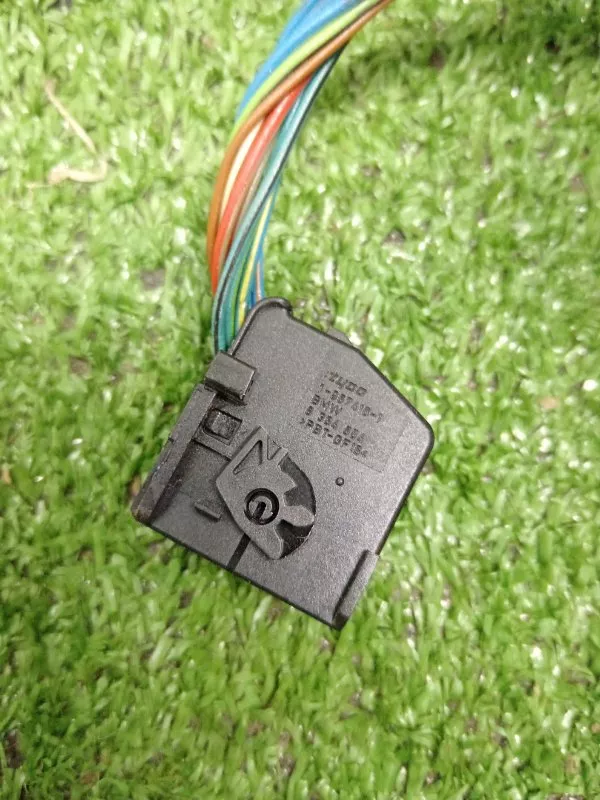 Проводка двери