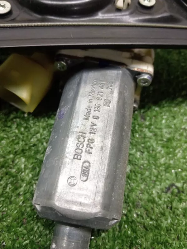 Стеклоподъемник BMW X5 2007 51357166382 E70, задний правый