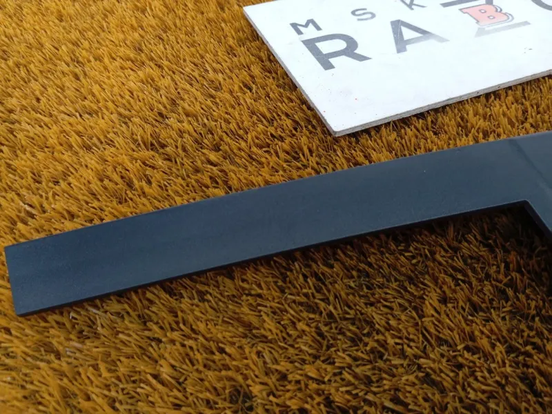 Молдинг двери