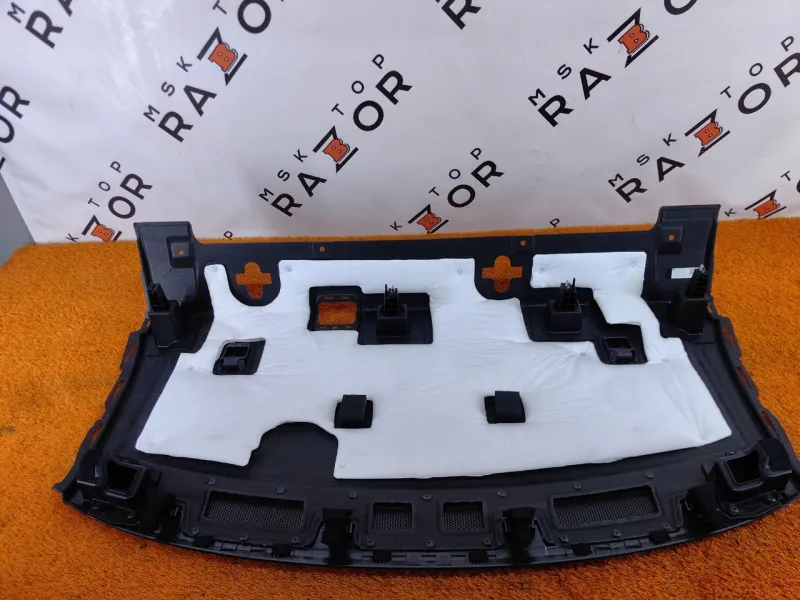 Полка багажника