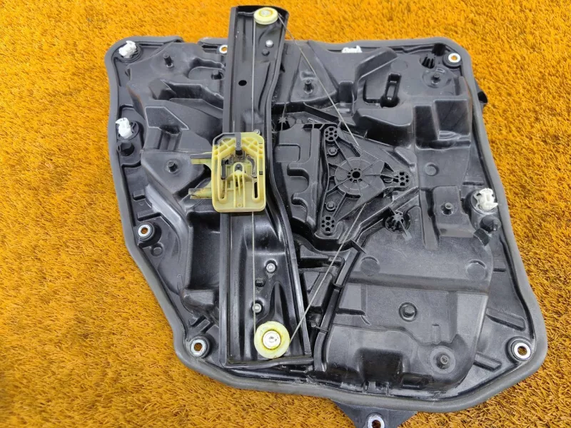 Стеклоподъемник