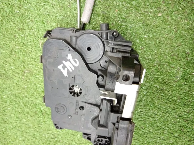 Замок двери