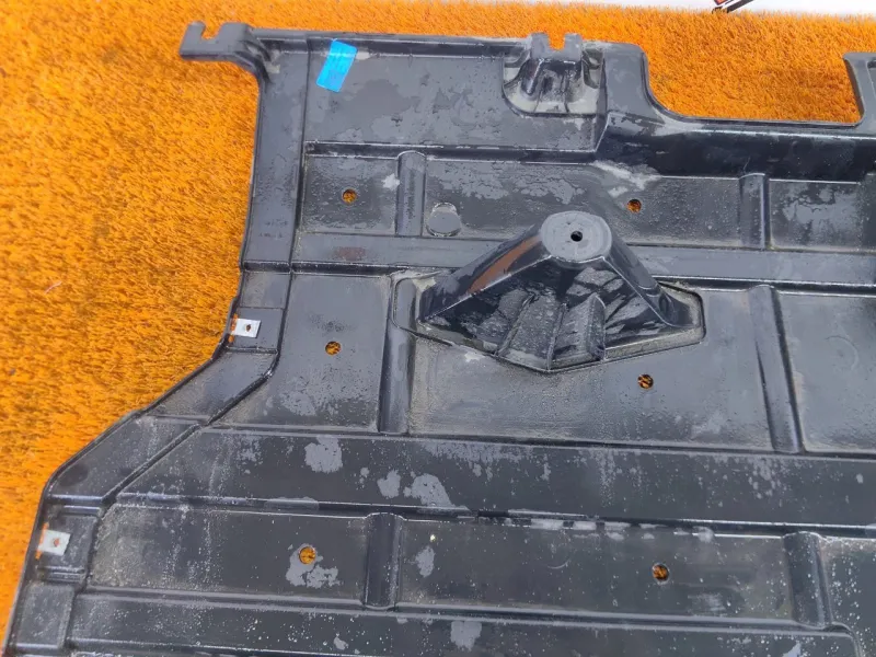 Защита антигравийная