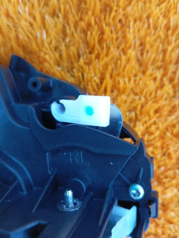 Замок двери