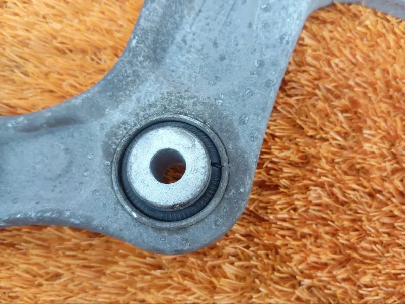 Рычаг подвески