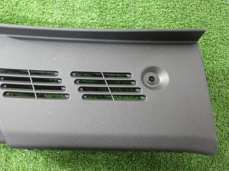 Накладка замка багажника