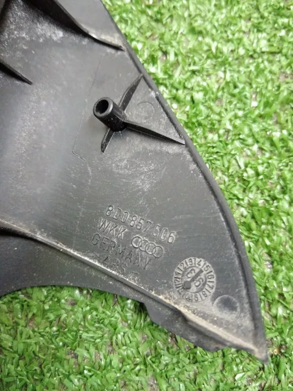 Накладка двери декоративная