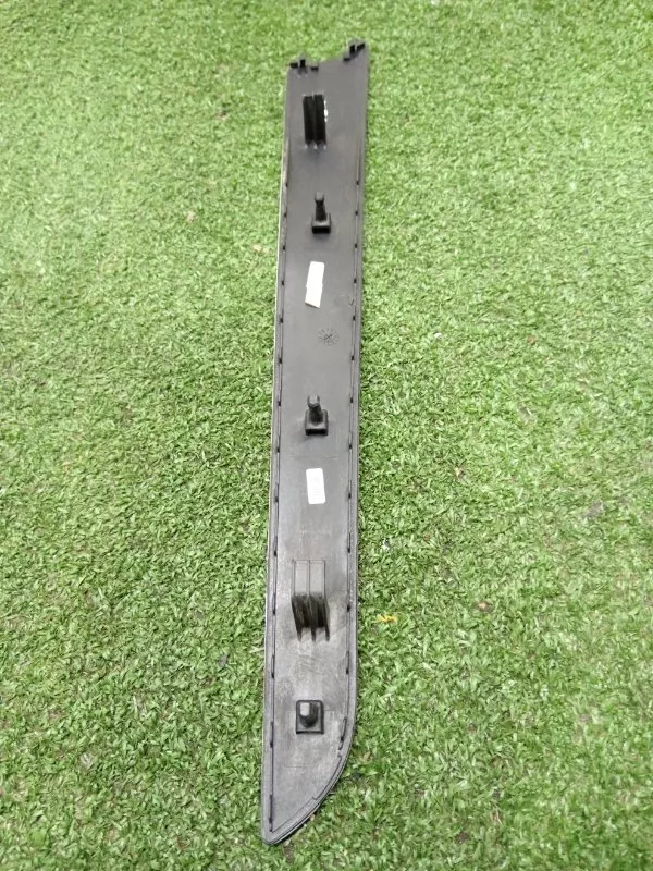 Накладка двери декоративная