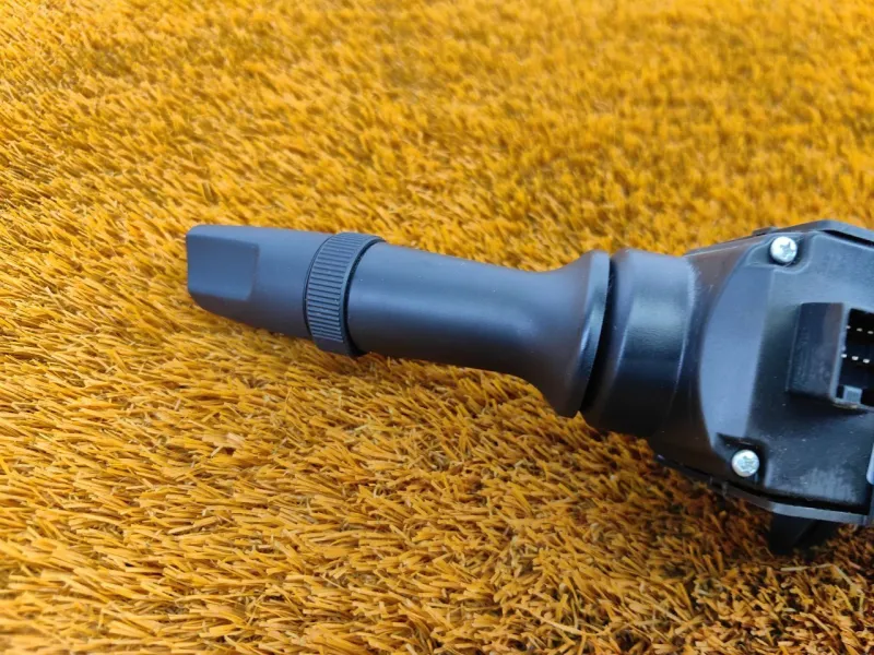 Переключатель подрулевой