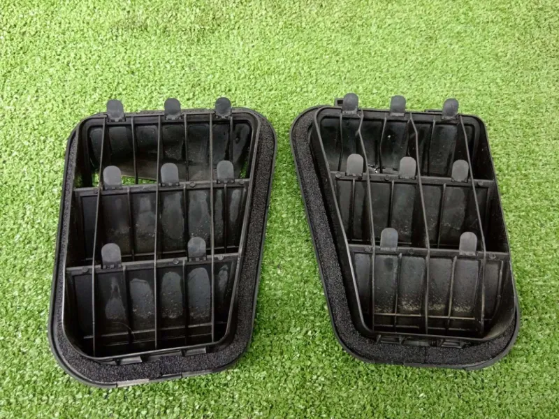 Решетка вентиляционная