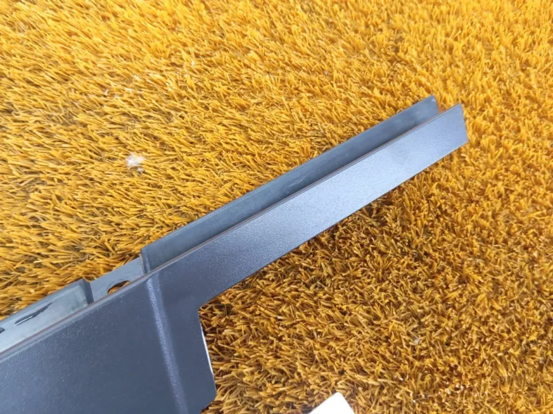 Молдинг двери