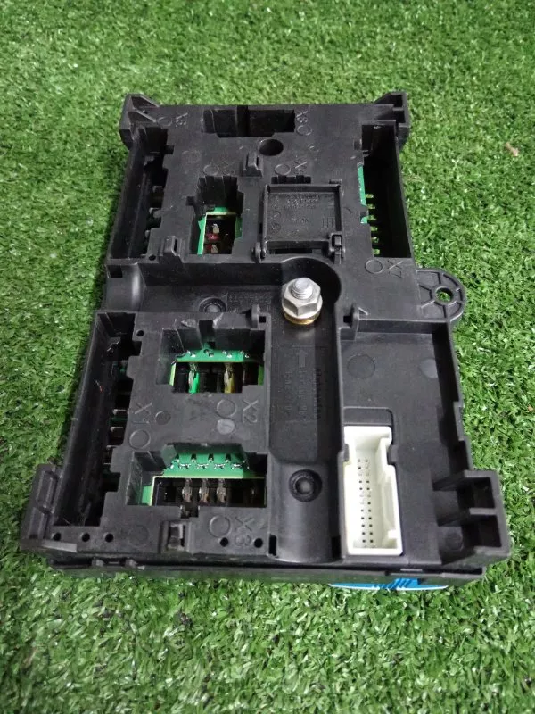 Распределитель тока