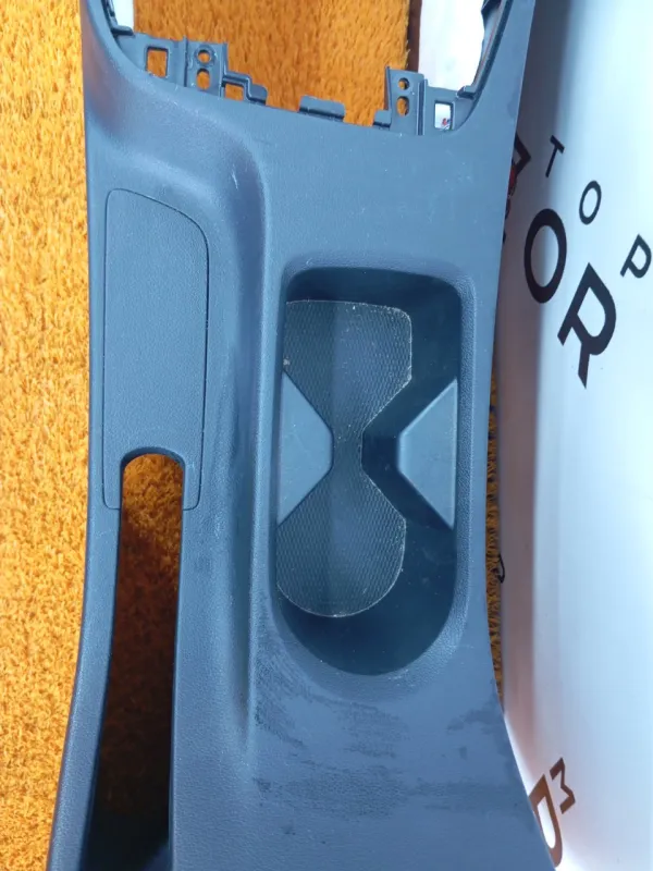 Консоль центральная