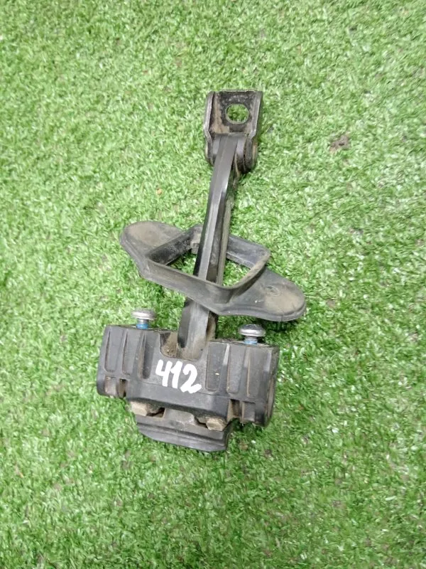 Ограничитель двери